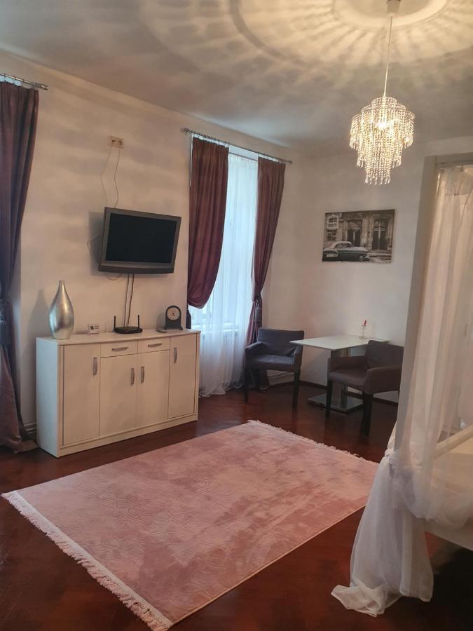 Sunset Apartament Apartment Брашов Екстериор снимка